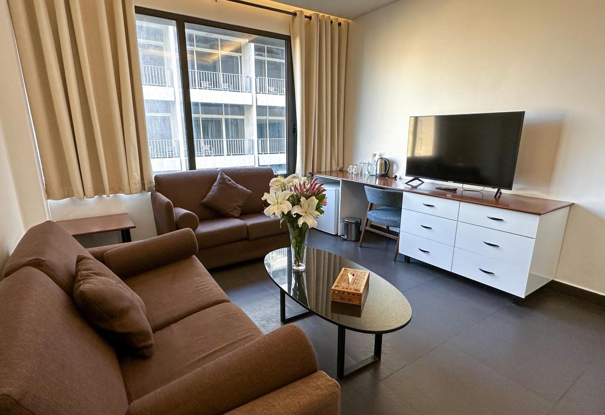 Hamra Urban Gardens Hotel Bejrút Kültér fotó